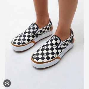 Vans Checkerboard Stacked Slip-On Sneakers size 6 in women’s, they do run big